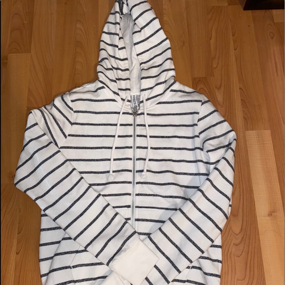 H&M sweatshirt